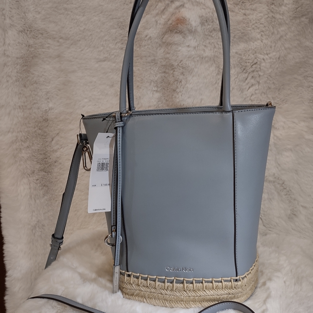 Calvin Klein Beautiful Bag - Picture 10 of 16